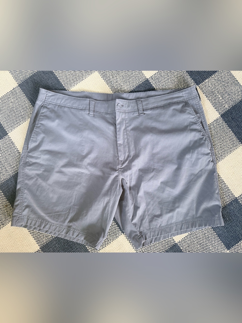 Duck Head Stormy Blue Men’s 8” Harbor Performance Shorts, size 42 EUC